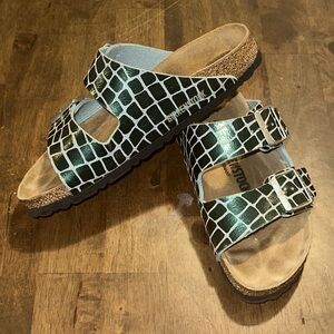 Birkenstock Arizona Gator Gleam sandals 38 US 7-7.5 womens ocean breeze EUC